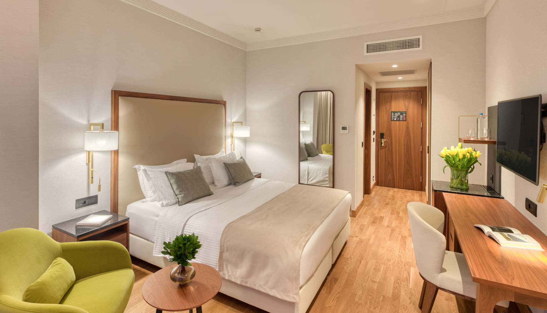 Electra-Palace-Thessaloniki-Hotel-room